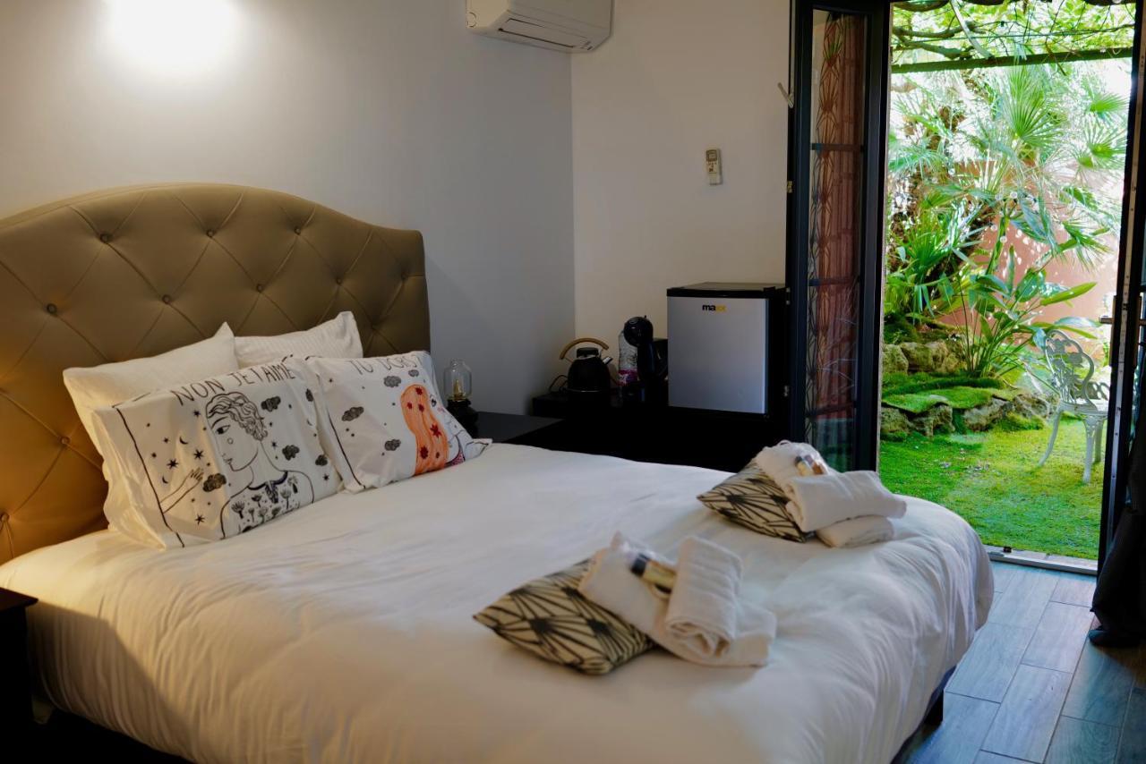 Lou Pitchoun Luxe Et Serenite Au Coeur De Saint-Tropez Suite Familiale Avec Chambre Separee Avec Jardin Enchanteur Pour 4 Adultes Et 1 Enfant エクステリア 写真